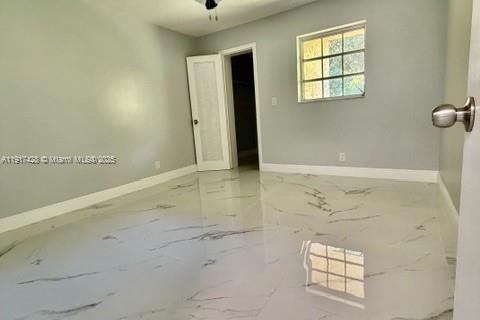 Touwnhouse à louer à Coral Springs, Floride: 3 chambres, 139.35 m2 № 1974277 - photo 8