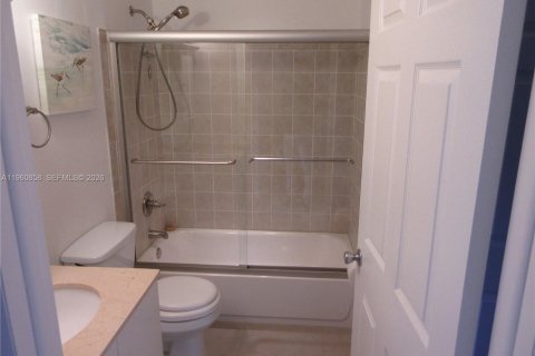 Снять в аренду кондоминиум в Майами, Флорида 2 спальни, 86.96м2, № 2022059 - фото 14