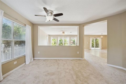 House in Mount Dora, Florida 4 bedrooms, 244.98 sq.m. № 2199772 - photo 8