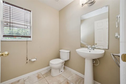 House in Mount Dora, Florida 4 bedrooms, 244.98 sq.m. № 2199772 - photo 19