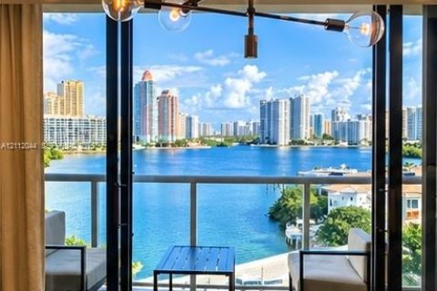 Copropriété à louer à Aventura, Floride: 2 chambres, 138.89 m2 № 2439359 - photo 6