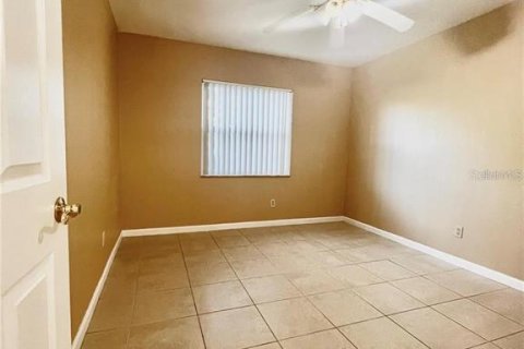 Condominio en alquiler en Orlando, Florida, 2 dormitorios, 84.08 m2 № 1885425 - foto 13