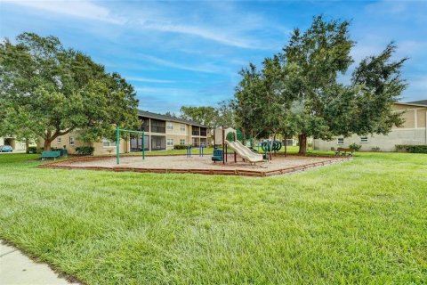 Condominio en alquiler en Orlando, Florida, 2 dormitorios, 84.08 m2 № 1885425 - foto 17