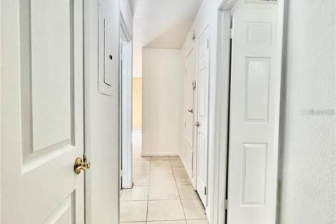 Condominio en alquiler en Orlando, Florida, 2 dormitorios, 84.08 m2 № 1885425 - foto 12