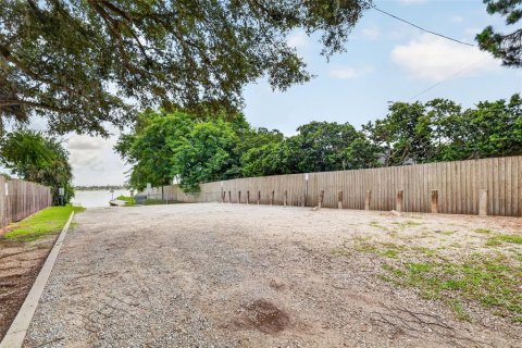 Villa ou maison à vendre à Belle Isle, Floride: 3 chambres, 144.09 m2 № 2298126 - photo 30