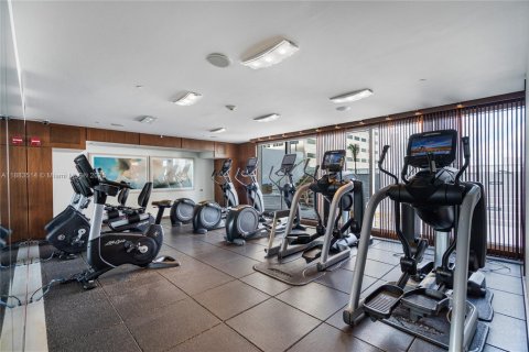 Copropriété à vendre à Miami, Floride: 2 chambres, 106.37 m2 № 1933117 - photo 26