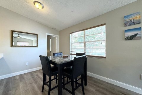 Copropriété à louer à Bradenton, Floride: 2 chambres, 84.73 m2 № 1760311 - photo 9
