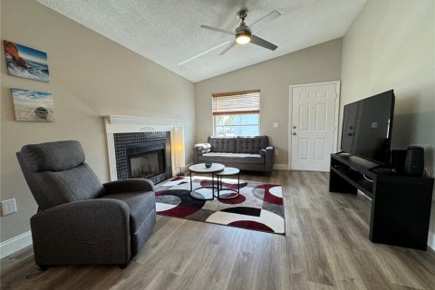 Copropriété à louer à Bradenton, Floride: 2 chambres, 84.73 m2 № 1760311 - photo 7