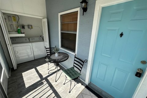 Copropriété à louer à Bradenton, Floride: 2 chambres, 84.73 m2 № 1760311 - photo 3