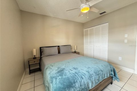 Copropriété à louer à Bradenton, Floride: 2 chambres, 84.73 m2 № 1760311 - photo 15
