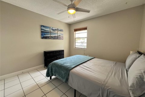 Copropriété à louer à Bradenton, Floride: 2 chambres, 84.73 m2 № 1760311 - photo 16