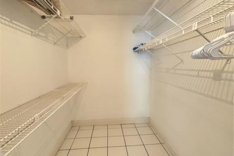 Copropriété à louer à Bradenton, Floride: 2 chambres, 84.73 m2 № 1760311 - photo 21