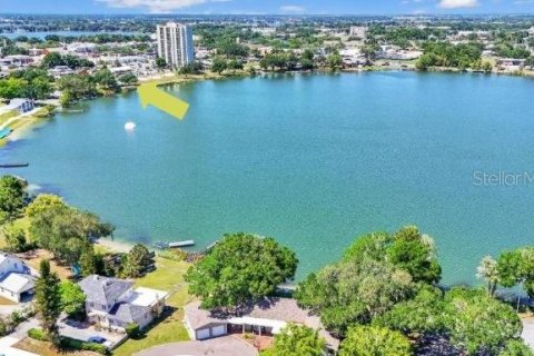 Propiedad comercial en venta en Winter Haven, Florida, 12 dormitorios, 488.29 m2 № 1824975 - foto 10