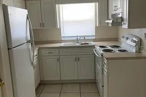 Propiedad comercial en venta en Winter Haven, Florida, 12 dormitorios, 488.29 m2 № 1824975 - foto 5