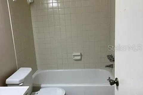 Propiedad comercial en venta en Winter Haven, Florida, 12 dormitorios, 488.29 m2 № 1824975 - foto 9
