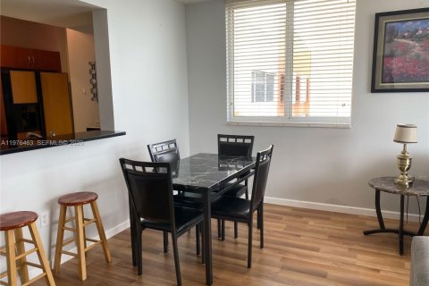 Снять в аренду кондоминиум в Авентура, Флорида 1 спальня, 71.07м2, № 2045971 - фото 6