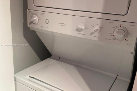 Снять в аренду кондоминиум в Авентура, Флорида 1 спальня, 71.07м2, № 2045971 - фото 12