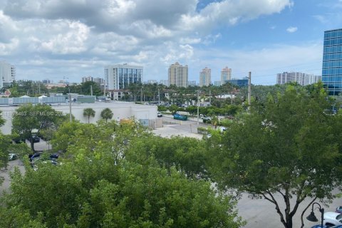 Снять в аренду кондоминиум в Авентура, Флорида 1 спальня, 71.07м2, № 2045971 - фото 17