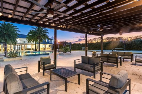 Casa en venta en Miami, Florida, 7 dormitorios, 416.39 m2 № 1839307 - foto 9