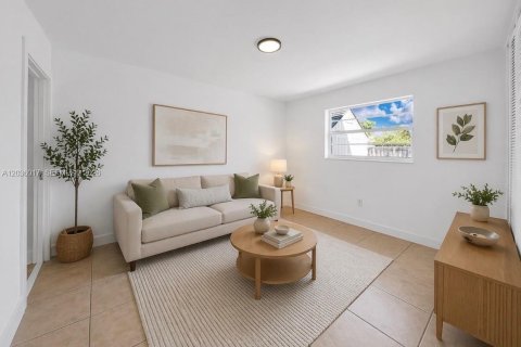 Купить виллу или дом в Майами, Флорида 4 спальни, 218.51м2, № 2085381 - фото 8