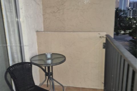 Copropriété à louer à Sunny Isles Beach, Floride: 1 chambre, 62.8 m2 № 1952361 - photo 26