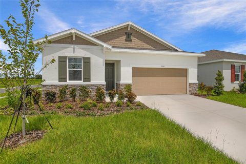 House in Winter Haven, Florida 4 bedrooms, 178.28 sq.m. № 1898943 - photo 2