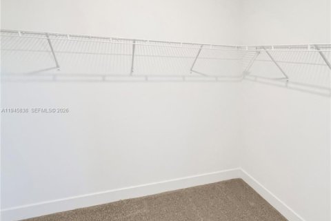 Touwnhouse à louer à Pembroke Pines, Floride: 4 chambres № 2002719 - photo 7