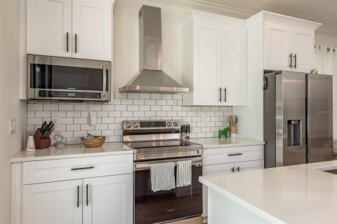 Adosado en venta en Tampa, Florida, 3 dormitorios, 139.35 m2 № 1822902 - foto 15