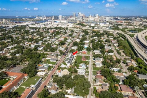 Adosado en venta en Tampa, Florida, 3 dormitorios, 139.35 m2 № 1822902 - foto 2