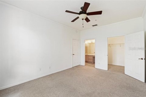 Condo in Orlando, Florida, 3 bedrooms  № 2155687 - photo 13