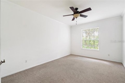 Condo in Orlando, Florida, 3 bedrooms  № 2155687 - photo 12