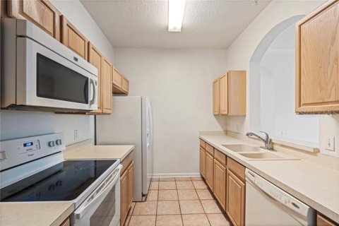 Condo in Orlando, Florida, 3 bedrooms  № 2155687 - photo 6