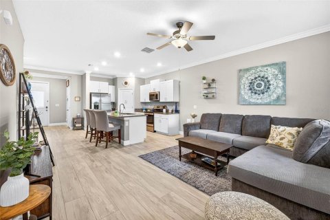 Adosado en venta en Wesley Chapel, Florida, 3 dormitorios, 148.36 m2 № 1901992 - foto 15
