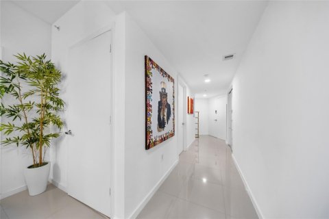Condo in Aventura, Florida, 3 bedrooms  № 1875327 - photo 10