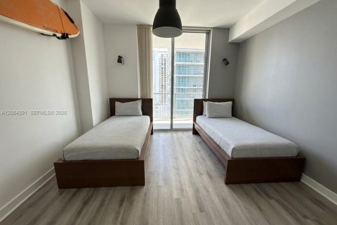 Condo in Miami, Florida, 2 bedrooms № 2353618 - photo 8