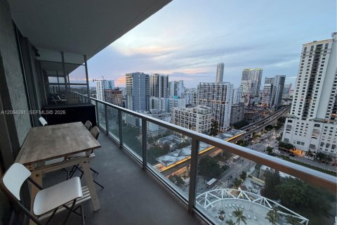 Condo in Miami, Florida, 2 bedrooms № 2353618 - photo 12