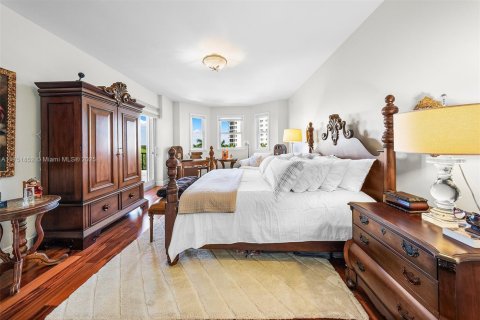 Copropriété à vendre à Coral Gables, Floride: 3 chambres, 276.85 m2 № 1963074 - photo 12