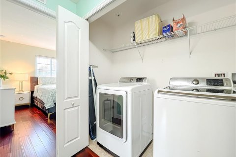 Touwnhouse à vendre à Orlando, Floride: 3 chambres, 169.92 m2 № 2214894 - photo 24