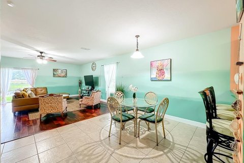 Touwnhouse à vendre à Orlando, Floride: 3 chambres, 169.92 m2 № 2214894 - photo 26