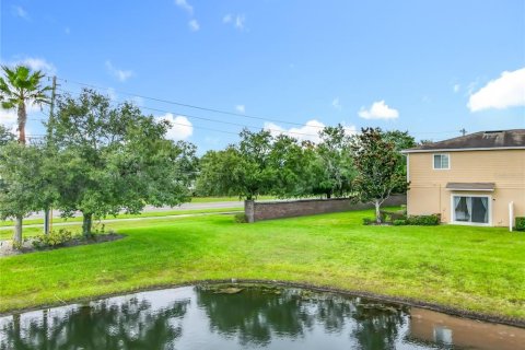 Touwnhouse à vendre à Orlando, Floride: 3 chambres, 169.92 m2 № 2214894 - photo 30