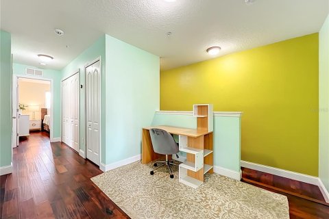 Touwnhouse à vendre à Orlando, Floride: 3 chambres, 169.92 m2 № 2214894 - photo 23