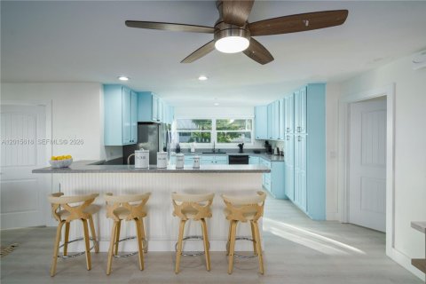 Villa ou maison à louer à St. Lucie, Floride: 6 chambres, 333.52 m2 № 2180716 - photo 12