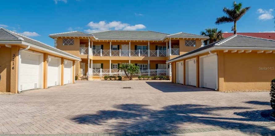 Condominio en Punta Gorda, Florida, 2 dormitorios № 1721591