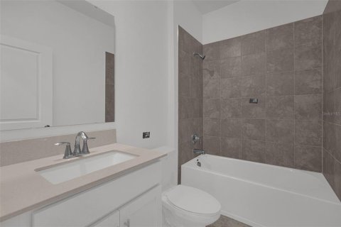 Villa ou maison à vendre à Davenport, Floride: 4 chambres, 192.87 m2 № 2409959 - photo 15