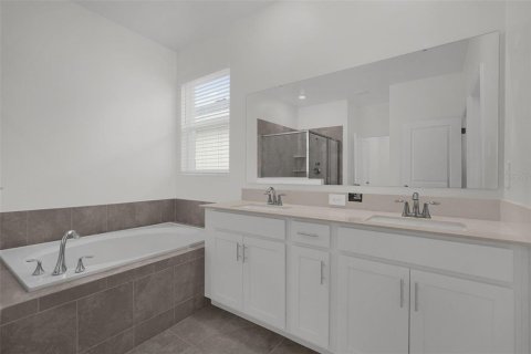 Villa ou maison à vendre à Davenport, Floride: 4 chambres, 192.87 m2 № 2409959 - photo 7