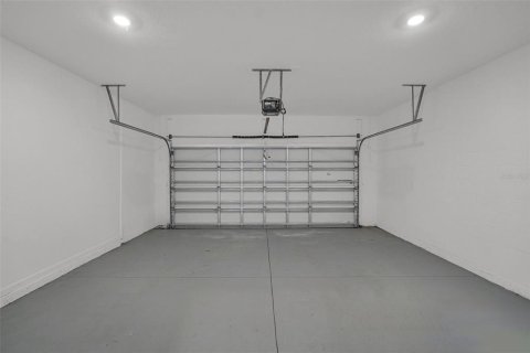 Villa ou maison à vendre à Davenport, Floride: 4 chambres, 192.87 m2 № 2409959 - photo 25
