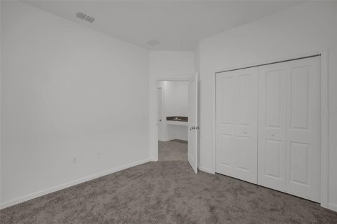 Villa ou maison à vendre à Davenport, Floride: 4 chambres, 192.87 m2 № 2409959 - photo 17