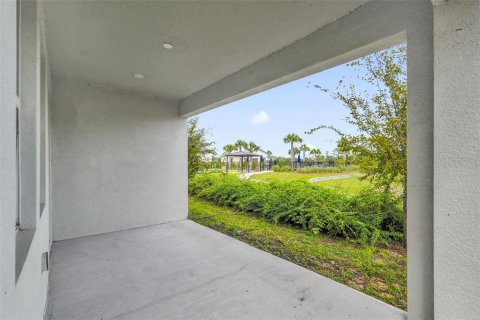 Villa ou maison à vendre à Davenport, Floride: 4 chambres, 192.87 m2 № 2409959 - photo 28