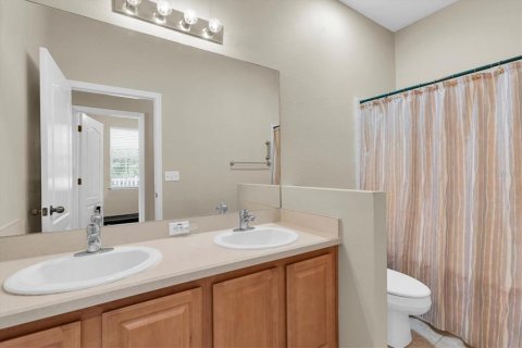 House in New Port Richey, Florida 4 bedrooms, 182.83 sq.m. № 1909462 - photo 28