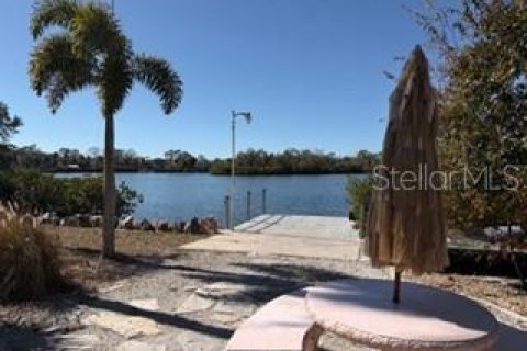 Villa ou maison à vendre à New Port Richey, Floride: 2 chambres, 153.1 m2 № 2141883 - photo 16